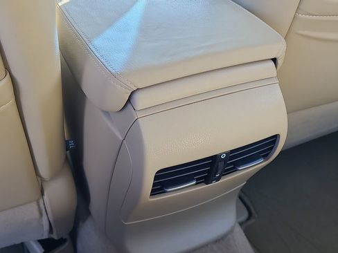 Used 2010 Honda Accord EX-L image 24