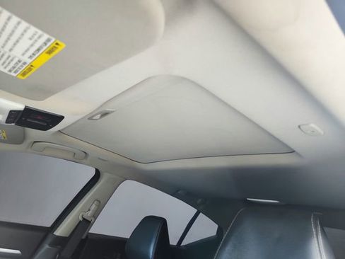 Used 2019 Nissan Altima 2.0 Edition One FWD image 9