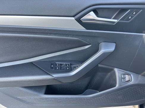 Used 2023 Volkswagen Jetta S image 15