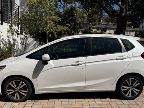 Used 2019 Honda Fit EX image 6