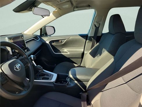 Used 2024 Toyota RAV4 LE image 17