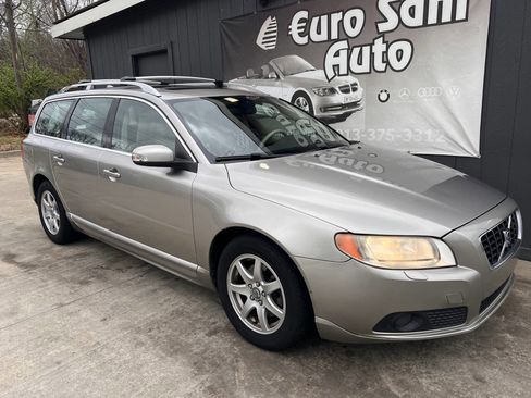 Used 2009 Volvo V70 image 10