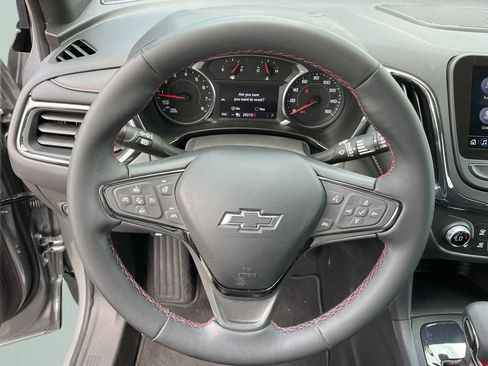 Used 2023 Chevrolet Equinox RS w/ RS Leather Package FWD image 33
