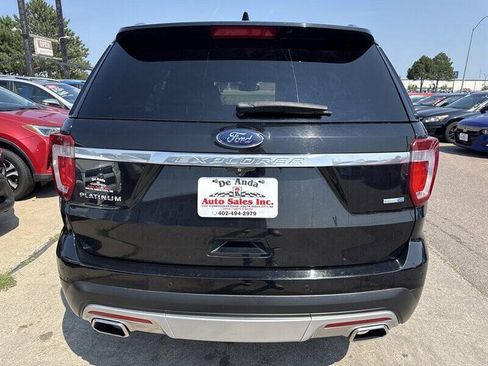 Used 2017 Ford Explorer Platinum AWD/4WD image 6
