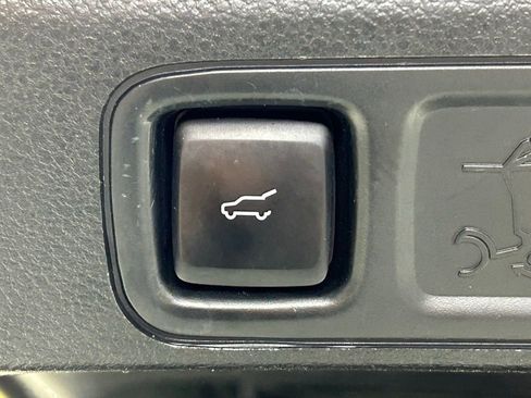 Used 2020 Lincoln Navigator L Reserve w/ Luxury Package image 17