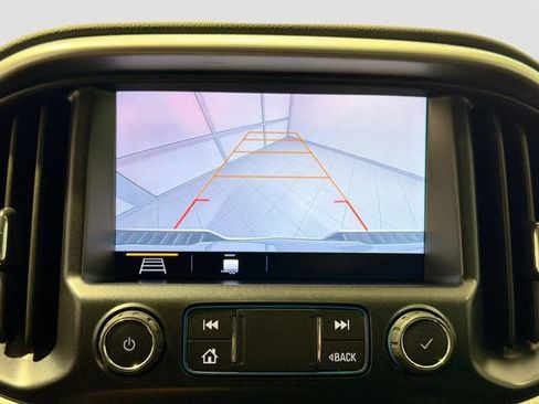 Used 2020 Chevrolet Colorado LT w/ LT Convenience Package image 11