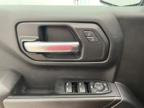 Certified 2019 Chevrolet Silverado 1500 Custom w/ Custom Convenience Package RWD image 9