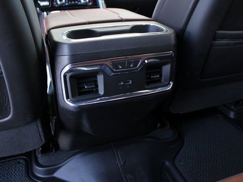 Used 2024 GMC Sierra 1500 Denali Ultimate image 34