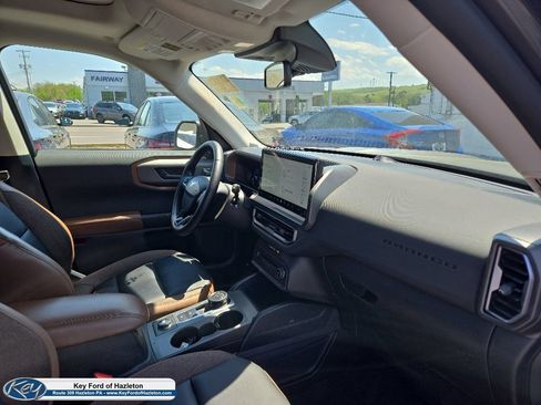 Certified 2025 Ford Bronco Sport Outer Banks w/ Outer Banks Tech Package+ AWD/4WD image 20