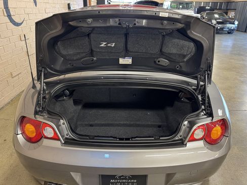 Used 2003 BMW Z4 3.0i image 46