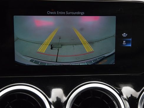 Certified 2022 Mercedes-Benz GLA 250 image 29