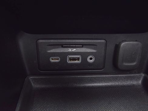 Used 2022 GMC Terrain AT4 w/ Infotainment Package II image 37