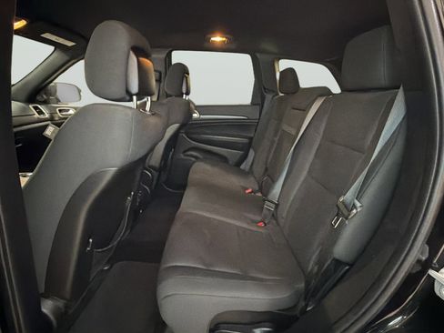 Used 2015 Jeep Grand Cherokee Laredo w/ Quick Order Package 23E image 33