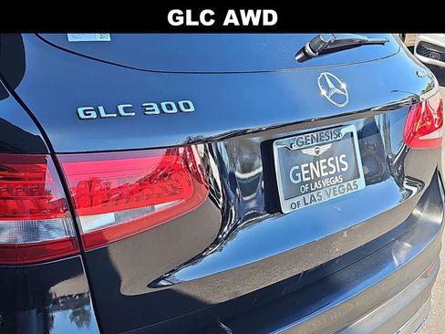 Used 2017 Mercedes-Benz GLC 300 4MATIC image 11