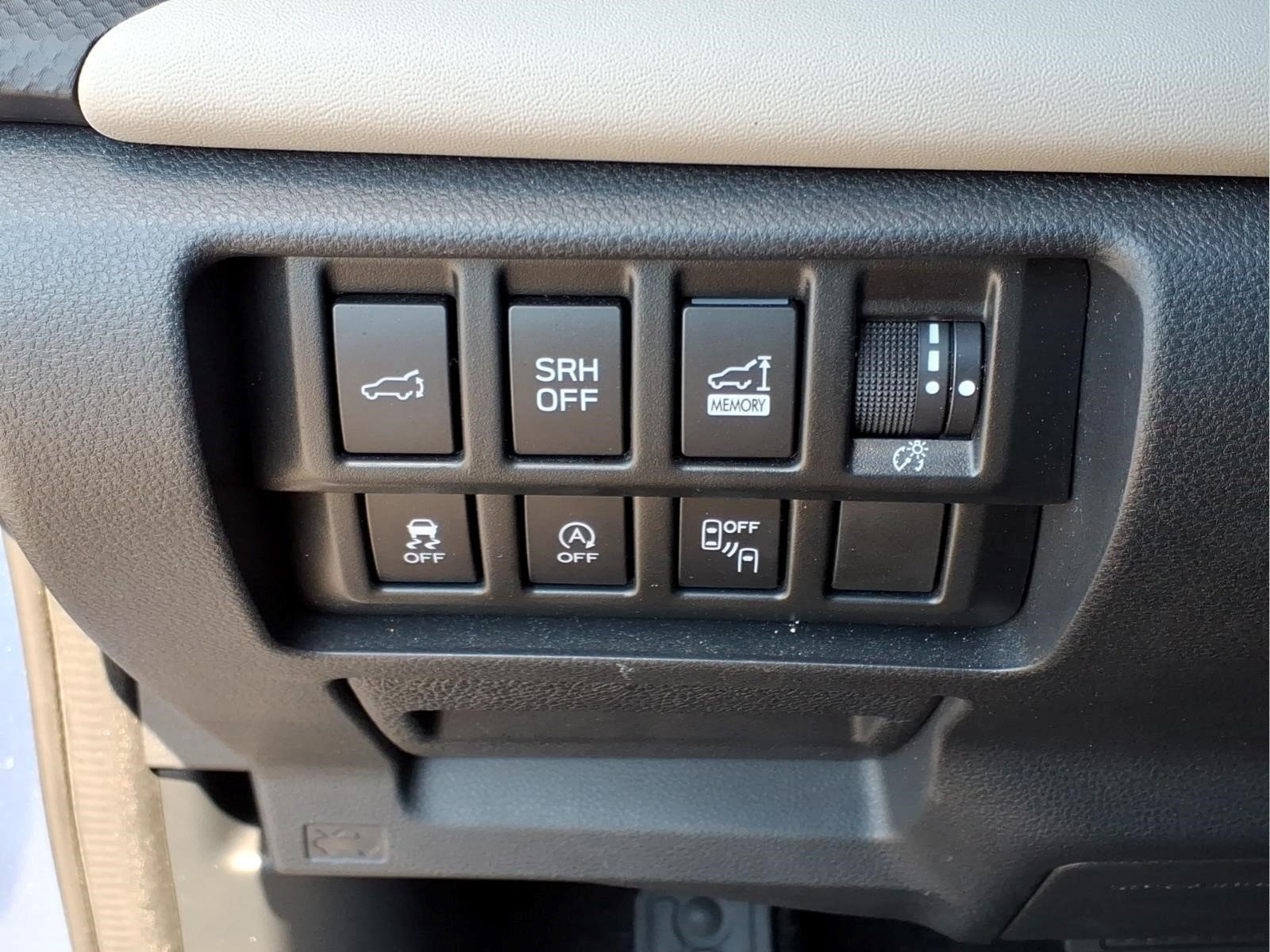 Used 2022 Subaru Forester Limited AWD/4WD image 14
