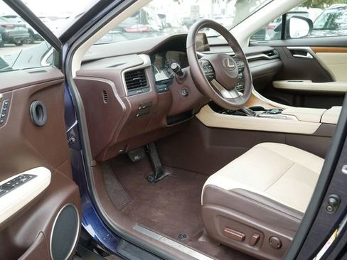 Used 2017 Lexus RX 350 AWD w/ Premium Package image 12