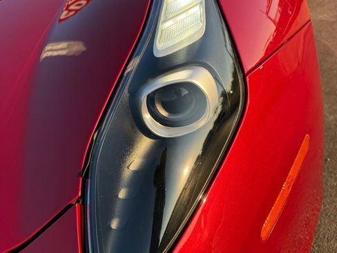 Used 2015 Ferrari California T image 12