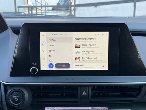 Used 2025 Toyota Prius LE image 20