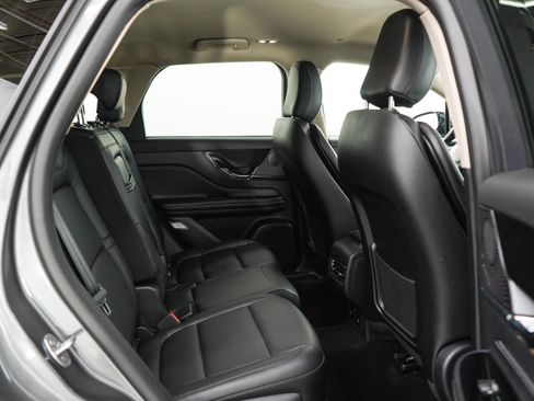 Used 2025 Lincoln Corsair AWD w/ Equipment Group 101A image 12