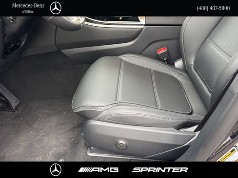 New 2026 Mercedes-Benz GLC 300 4MATIC image 15