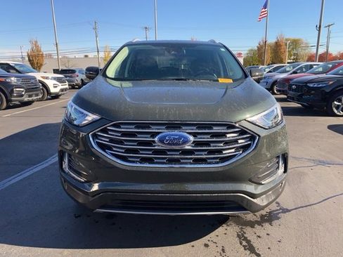 Used 2022 Ford Edge SEL w/ Convenience Package image 2