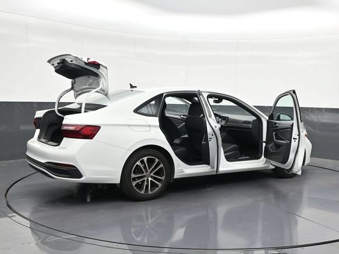 Used 2023 Volkswagen Jetta Sport FWD image 34