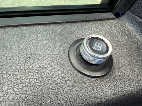 Used 2013 Ford F150 STX w/ Mid Equipment Group AWD/4WD image 10