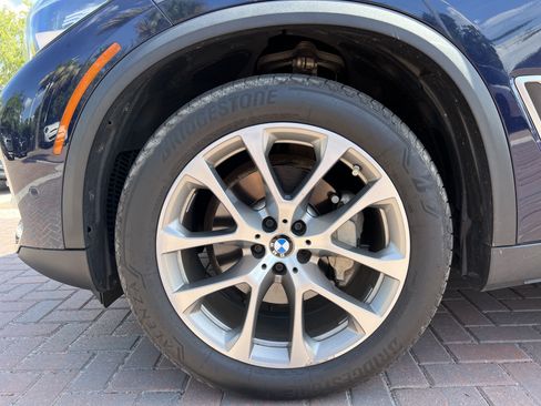 Used 2019 BMW X5 xDrive40i w/ Convenience Package AWD/4WD image 13
