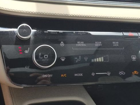 Used 2023 INFINITI QX60 Sensory w/ Vision Package AWD/4WD image 44