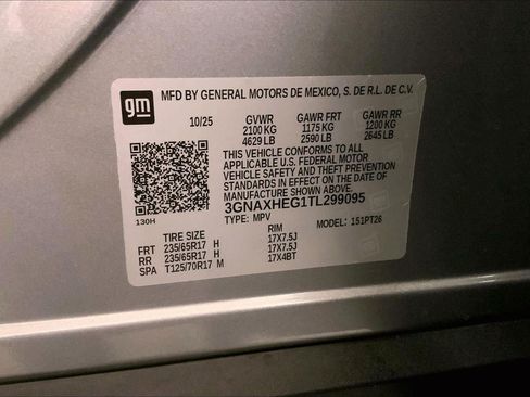 Used 2026 Chevrolet Equinox LT FWD image 32