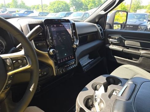 Used 2026 RAM 2500 Big Horn AWD/4WD image 28