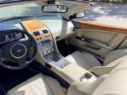 Used 2007 Aston Martin DB9 Volante RWD image 48