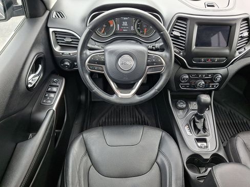 Used 2020 Jeep Cherokee Latitude Lux w/ Comfort/Convenience Group image 13