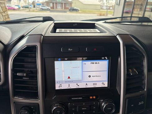 Used 2019 Ford F250 Lariat w/ Lariat Value Package AWD/4WD image 14