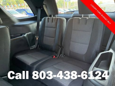 Used 2018 Ford Explorer XLT w/ Equipment Group 201A FWD image 14