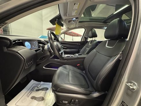 Used 2022 Hyundai Tucson Limited w/ Cargo Package AWD/4WD image 17