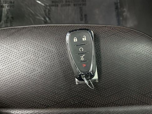 Used 2022 Chevrolet Traverse High Country image 49