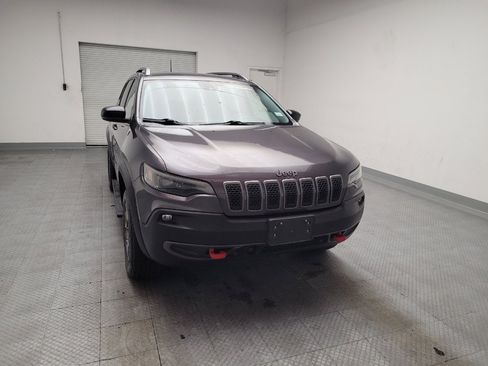 Used 2021 Jeep Cherokee Trailhawk w/ Technology Group AWD/4WD image 14