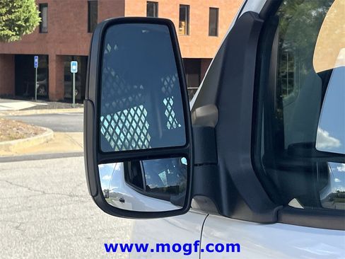 Used 2024 Ford Transit 250 Low Roof w/ Exterior Upgrade Package image 28