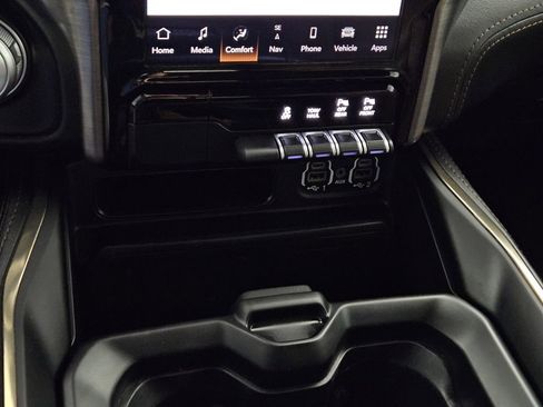 Used 2022 RAM 1500 Limited AWD/4WD image 15