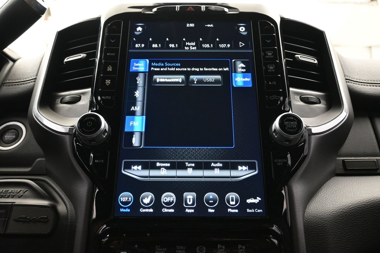 Used 2021 RAM 2500 Laramie AWD/4WD image 33