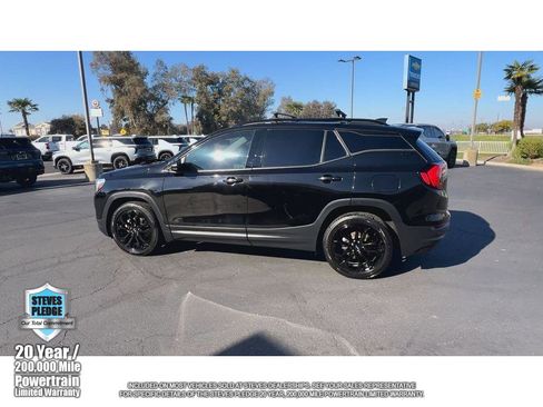 Certified 2020 GMC Terrain SLE w/ Driver Convenience Package image 8