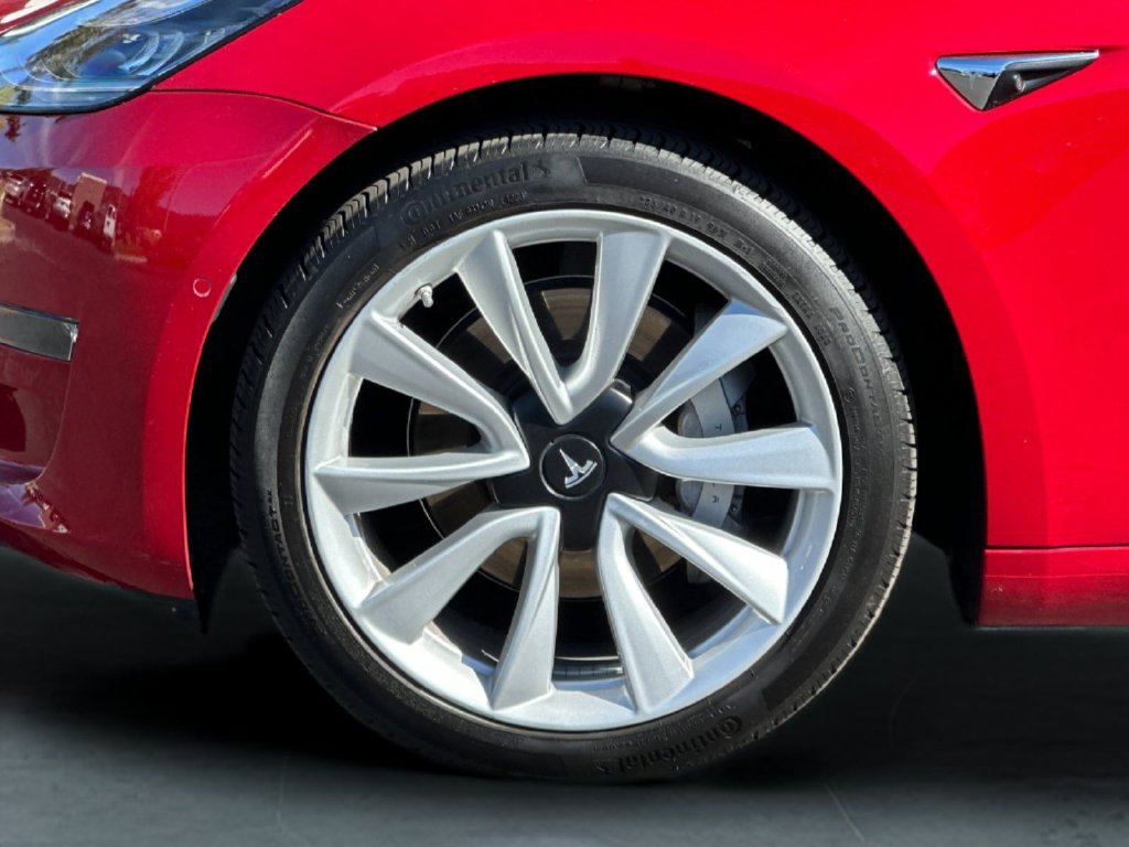 Used 2020 Tesla Model 3 Long Range AWD/4WD image 30
