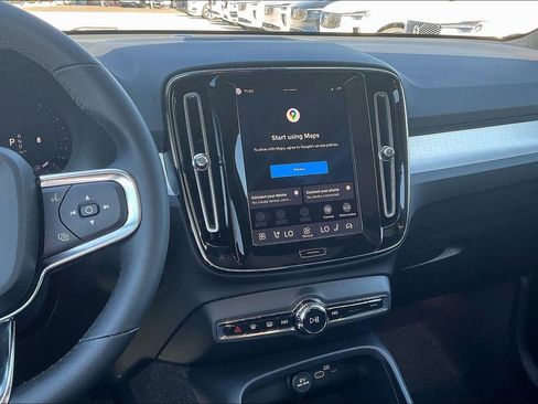 New 2026 Volvo XC40 B4 Plus w/ Protection Package Premier image 18