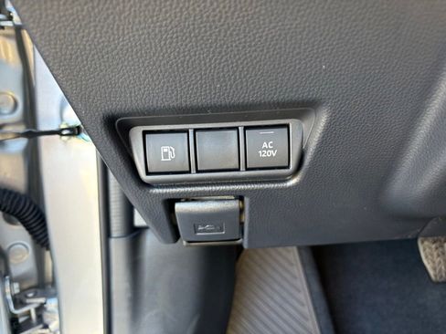 New 2026 Toyota Prius Plug-In Hybrid FWD image 29