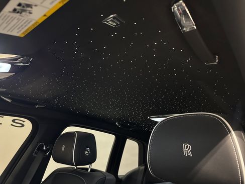 Used 2020 Rolls-Royce Cullinan image 33