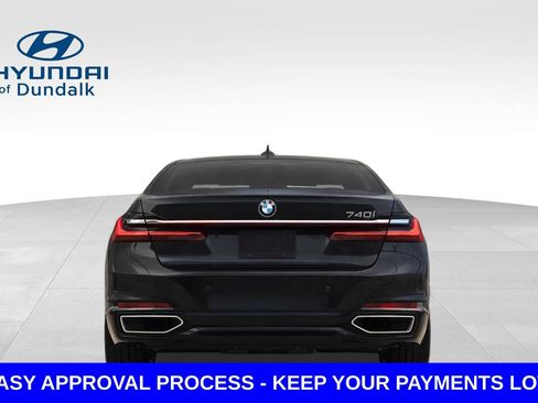 Used 2022 BMW 740i RWD image 8
