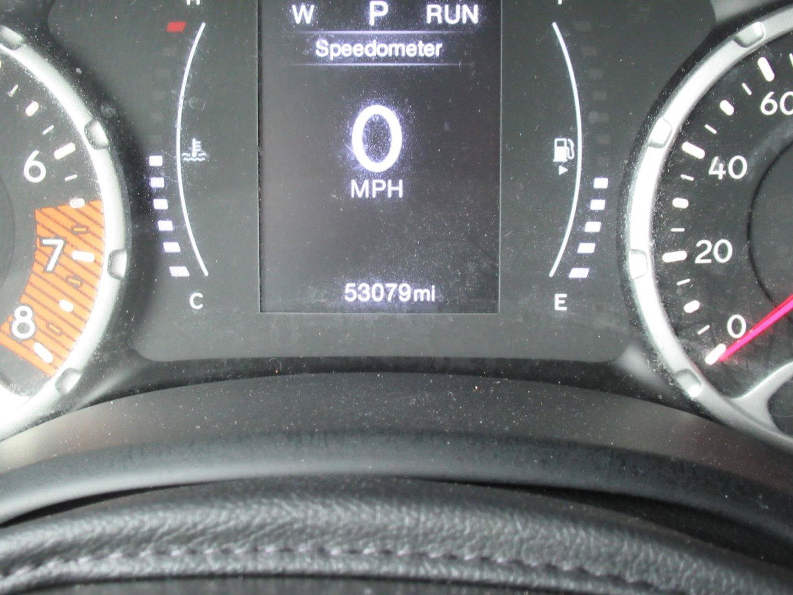 Used 2019 Jeep Renegade Latitude FWD image 29
