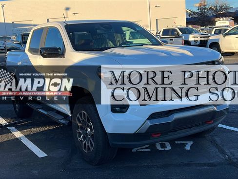 Used 2023 Chevrolet Colorado Z71 w/ Z71 Convenience Package 2 image 1