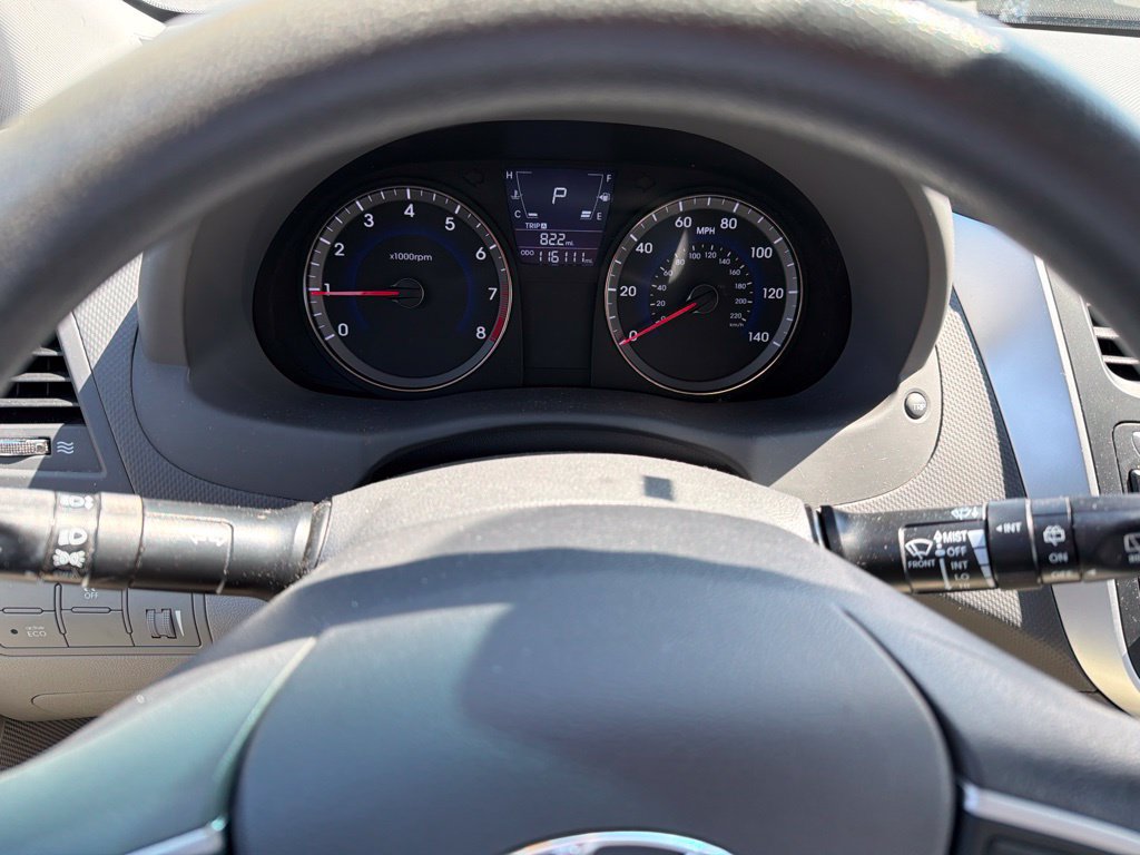 Used 2013 Hyundai Accent GS FWD image 3